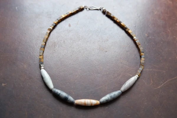 Steinkette Jaspis Tigerauge